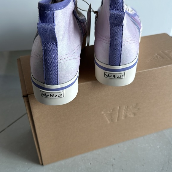 RARE NWT Adidas Nazzi Parley Platform Sneakers Lilac Pink White - Picture 6 of 9